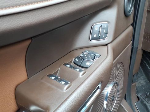 Used 2022 Ford Expedition Max King Ranch image 15