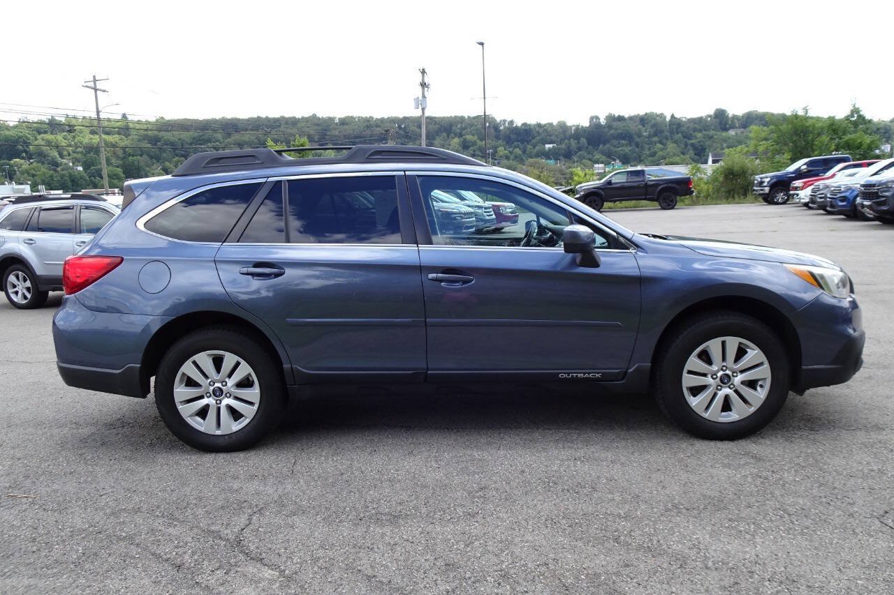 Used 2015 Subaru Outback 2.5i Premium AWD/4WD image 5