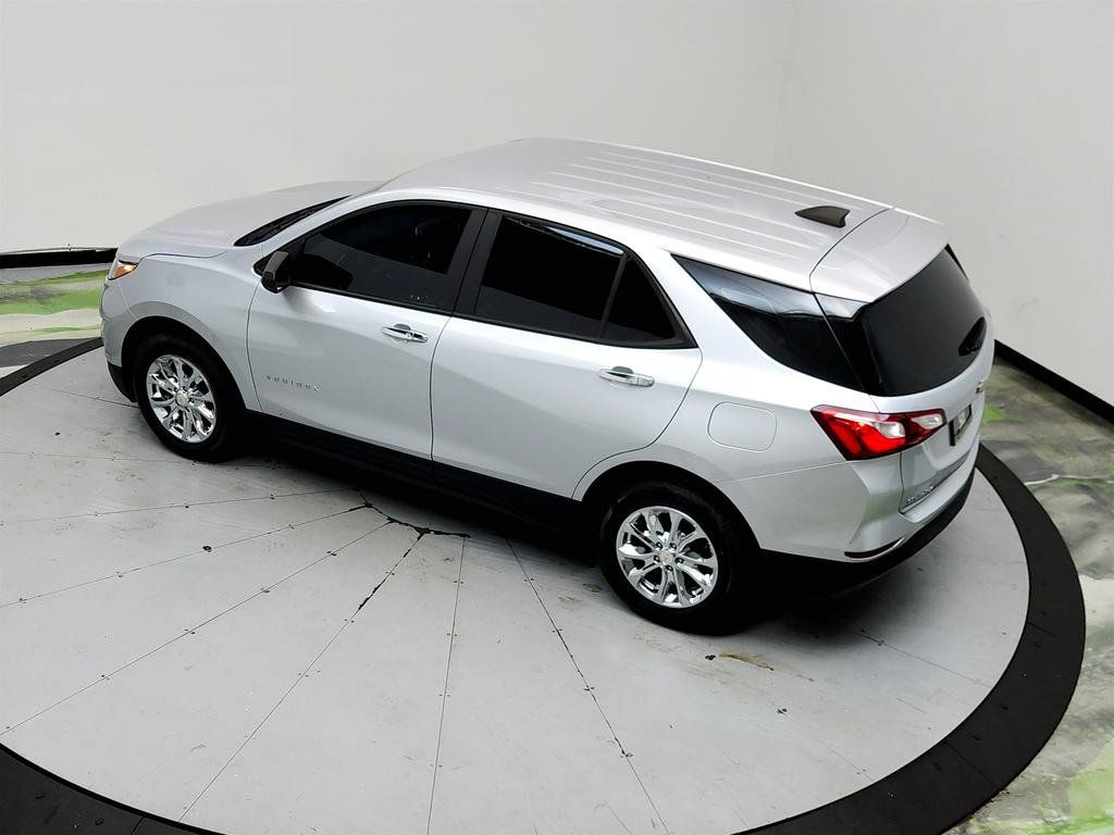 Used 2020 Chevrolet Equinox LS w/ LPO, Floor Liner Package FWD image 32