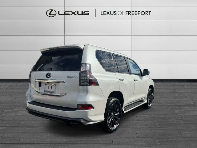 Certified 2023 Lexus GX 460 Luxury w/ Sport Design Package AWD/4WD image 4