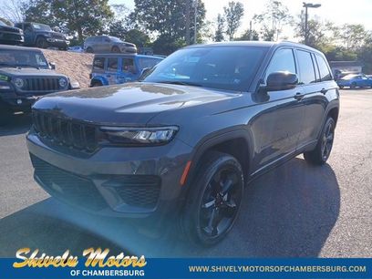 New 2025 Jeep Grand Cherokee 4WD