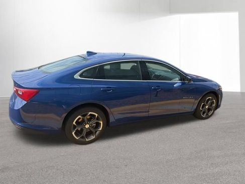 Used 2023 Chevrolet Malibu LT FWD image 17