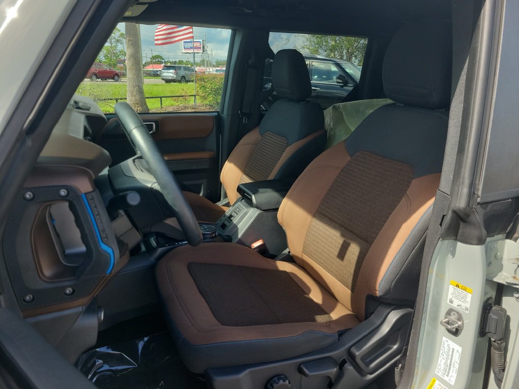 Used 2023 Ford Bronco Outer Banks AWD/4WD image 10