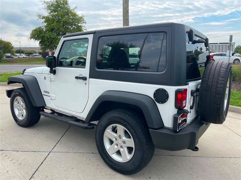 Used 2016 Jeep Wrangler Sport w/ Quick Order Package 24S AWD/4WD image 5