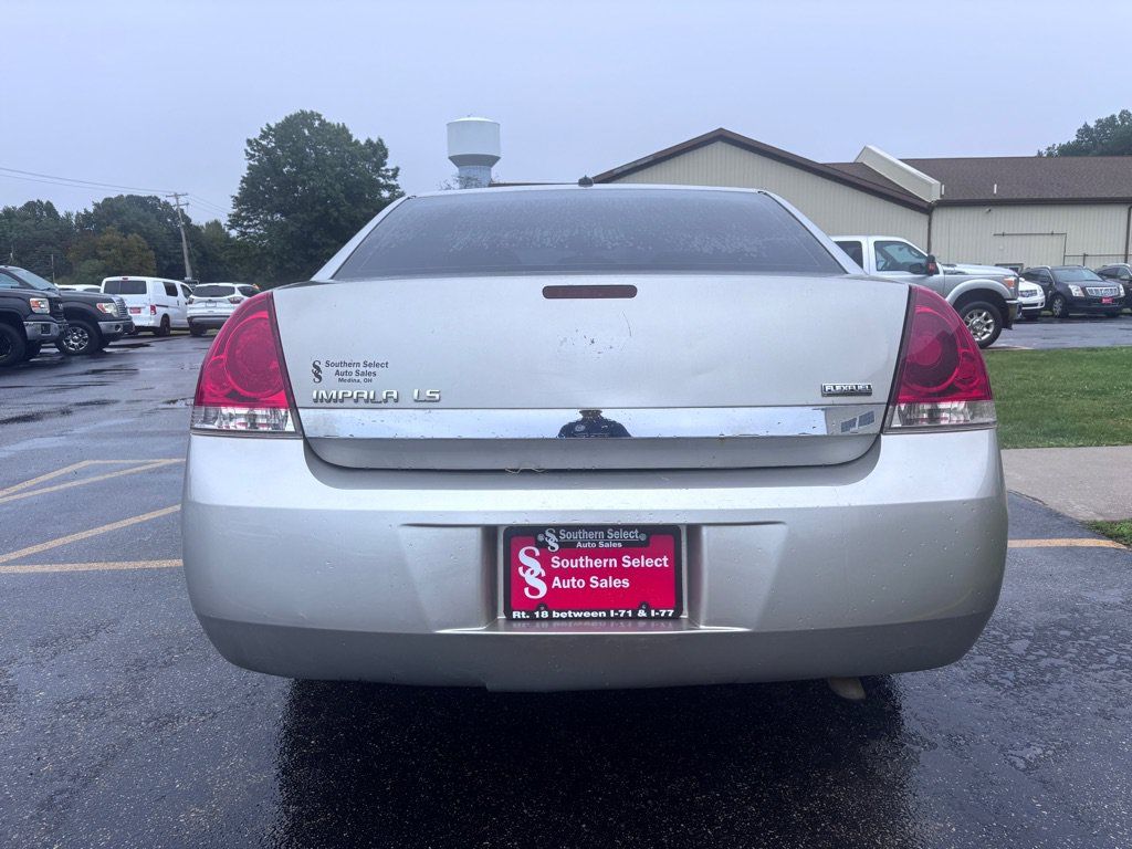 Used 2007 Chevrolet Impala LT FWD image 7