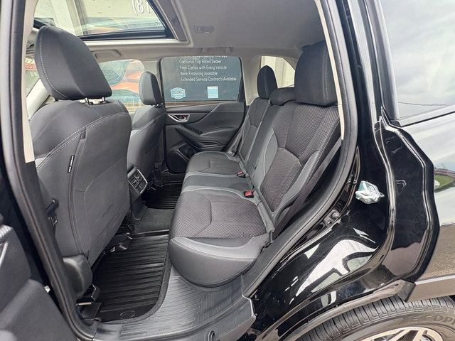 Used 2024 Subaru Forester Premium AWD/4WD image 17