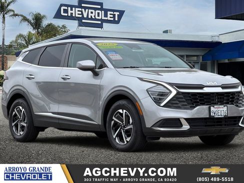 Used 2025 Kia Sportage LX FWD image 1