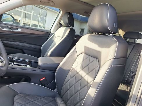 New 2026 Volkswagen Atlas SEL Premium R-Line image 11