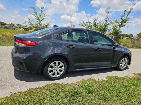 Used 2024 Toyota Corolla LE FWD image 6
