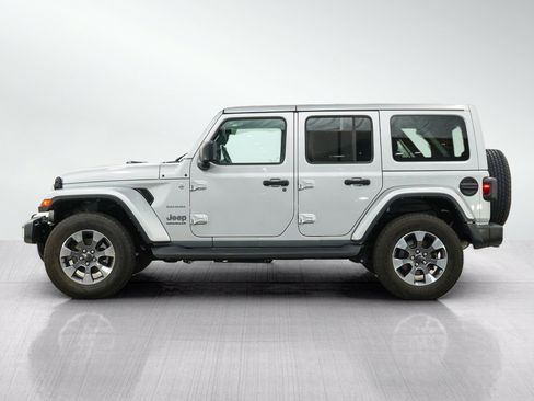 Used 2023 Jeep Wrangler Unlimited Sahara w/ Cold Weather Group AWD/4WD image 3