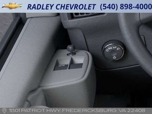 New 2025 Chevrolet Express 3500 w/ Driver Convenience Package image 22