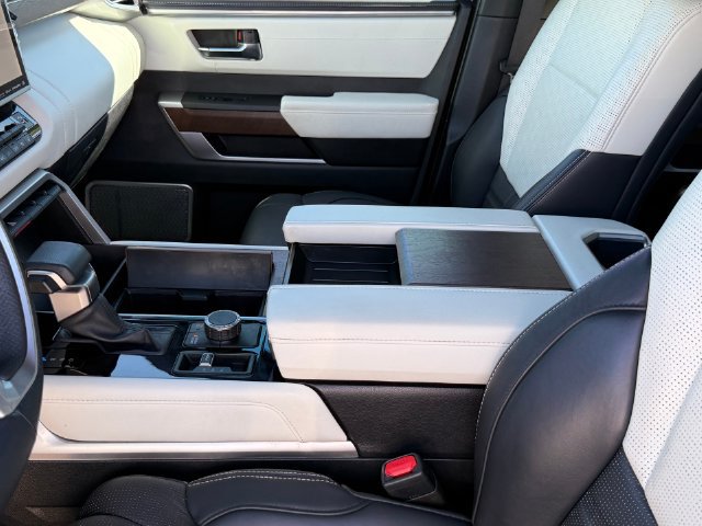 Used 2024 Toyota Sequoia Capstone AWD/4WD image 12