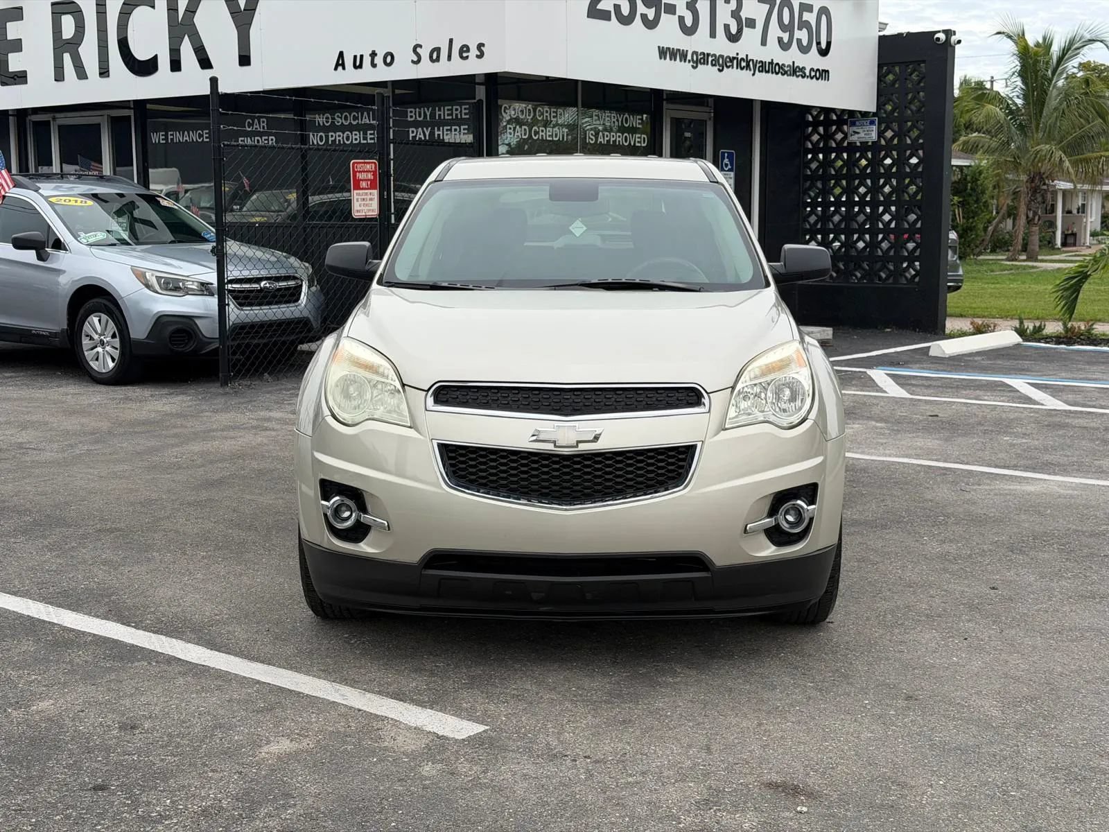 Used 2013 Chevrolet Equinox LS FWD image 2