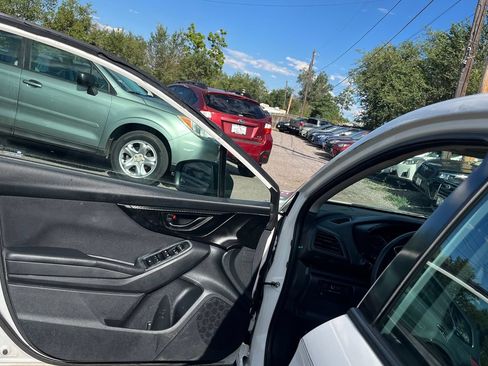 Used 2017 Subaru Impreza 2.0i AWD/4WD image 10