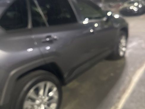 Used 2025 Toyota RAV4 XLE Premium image 2