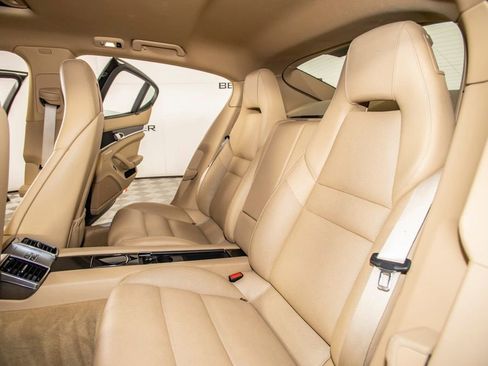 Used 2012 Porsche Panamera 4S image 14