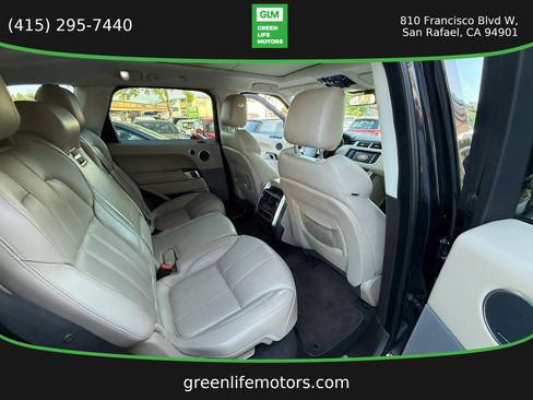 Used 2014 Land Rover Range Rover Sport HSE AWD/4WD image 17