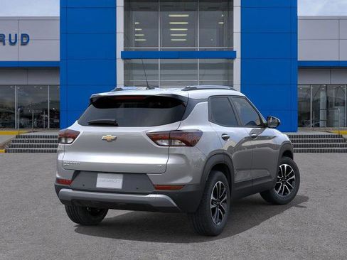 New 2026 Chevrolet TrailBlazer LT image 4
