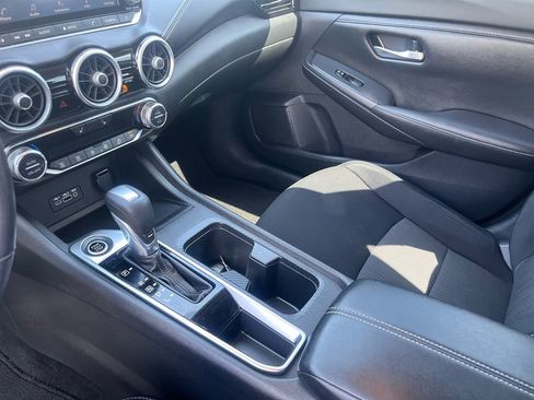 Used 2020 Nissan Sentra SV image 19