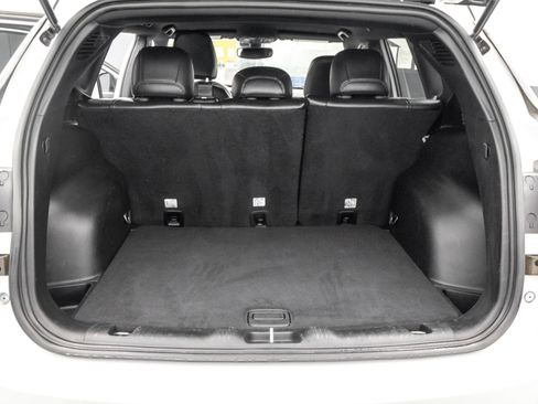 Used 2023 Jeep Compass Trailhawk image 32