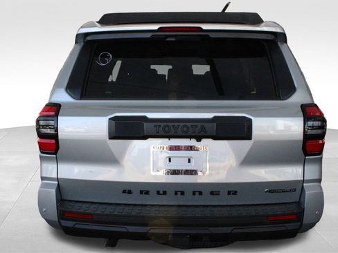 New 2026 Toyota 4Runner TRD Off-Road Premium AWD/4WD image 14