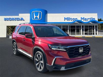 New 2025 Honda Pilot Touring