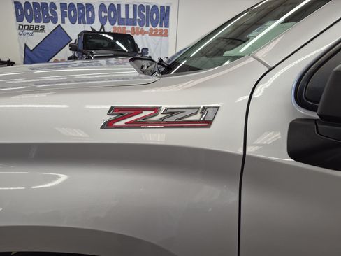 Used 2019 Chevrolet Silverado 1500 LT Trail Boss AWD/4WD image 10