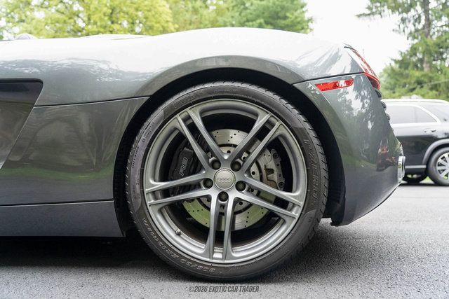 Used 2012 Audi R8 V8 AWD/4WD image 64