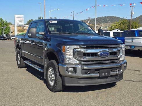 Used 2020 Ford F350 XLT w/ XLT Value Package AWD/4WD image 4