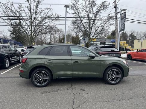 Used 2023 Audi Q5 e Premium Plus w/ Premium Plus Package image 4