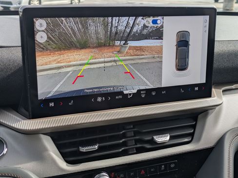 New 2026 Ford Explorer Active image 19