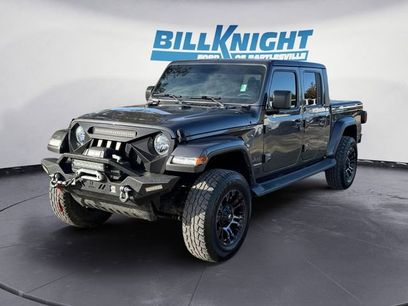 Used 2022 Jeep Gladiator Overland w/ Popular Equipment Package