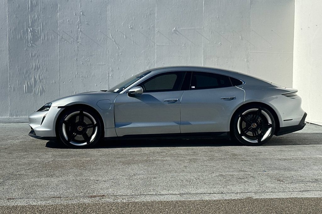 Used 2020 Porsche Taycan Turbo AWD/4WD image 6
