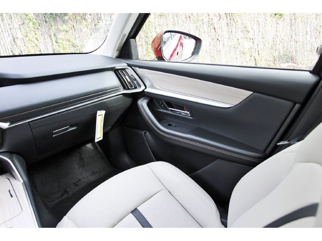 Certified 2026 MAZDA CX-90 3.3 Turbo w/ Preferred Package AWD/4WD image 8