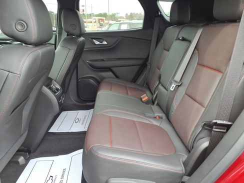Used 2025 Chevrolet Blazer RS image 24