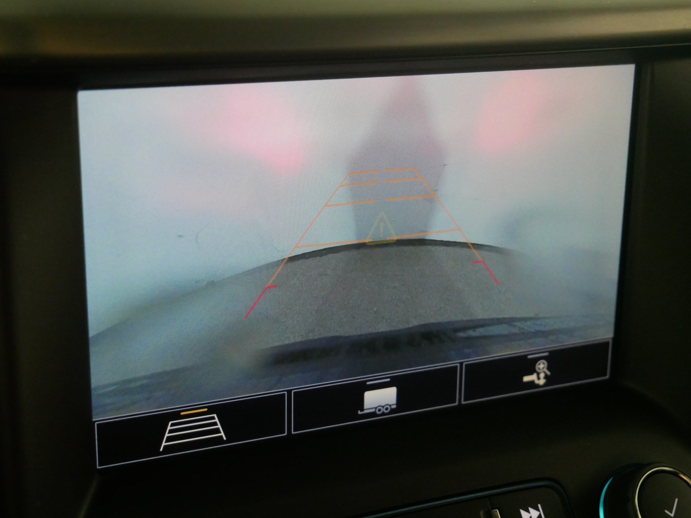 Used 2020 GMC Acadia AT4 w/ Driver Alert Package II AWD/4WD image 32