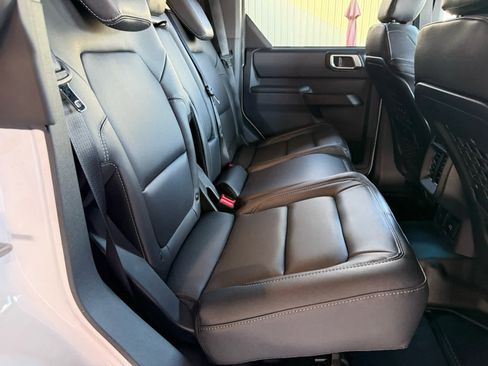 New 2025 Ford Bronco Big Bend w/ Black Diamond Package image 7