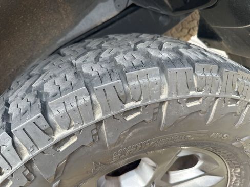 Used 2017 Toyota 4Runner SR5 image 11