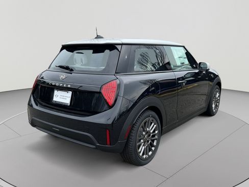 New 2026 MINI Cooper 2-Door Hardtop FWD image 5