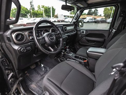 Used 2021 Jeep Wrangler Unlimited Sport AWD/4WD image 21