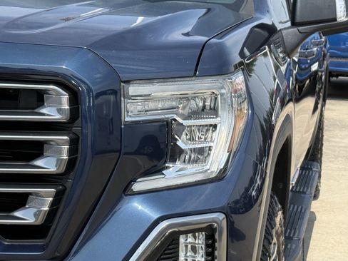 Used 2020 GMC Sierra 1500 AT4 w/ AT4 Premium Package AWD/4WD image 11