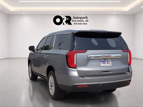 Used 2021 GMC Yukon SLT RWD image 4