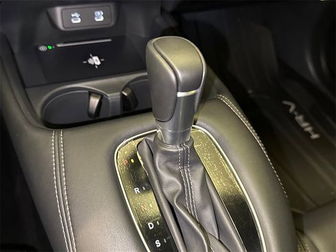 New 2026 Honda HR-V EX-L image 30