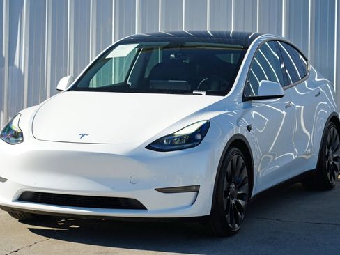 Used 2022 Tesla Model Y Performance image 52