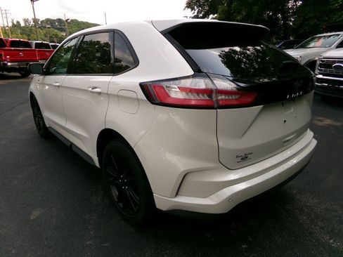Used 2023 Ford Edge ST-Line AWD/4WD image 6