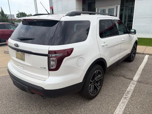 Used 2015 Ford Explorer Sport AWD/4WD image 6