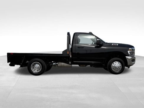 Used 2026 RAM 3500 Tradesman w/ Chrome Appearance Group AWD/4WD image 20