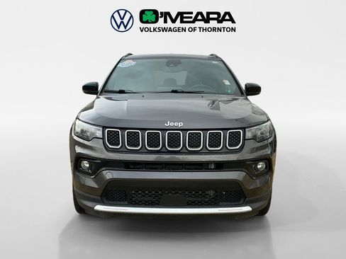 Used 2024 Jeep Compass Limited image 8
