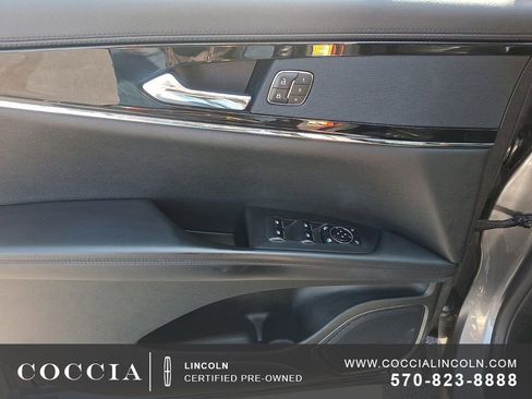 Certified 2023 Lincoln Nautilus AWD image 12
