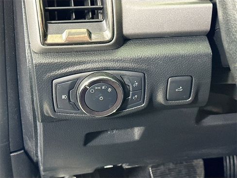 Used 2019 Ford Ranger XLT w/ Equipment Group 302A Luxury image 21